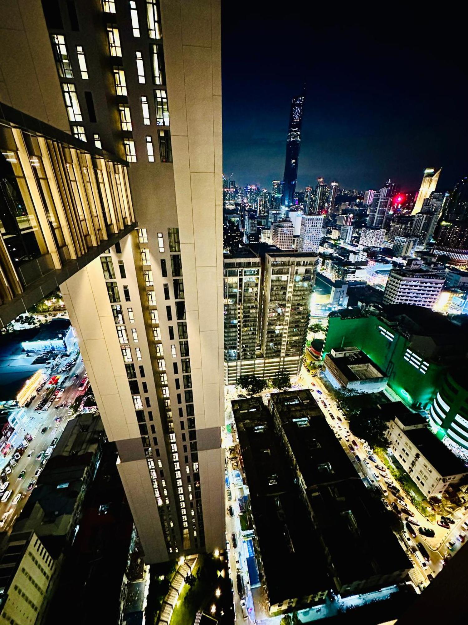 Apartamento Axon Infinity Pool Kl Kuala Lumpur Exterior foto